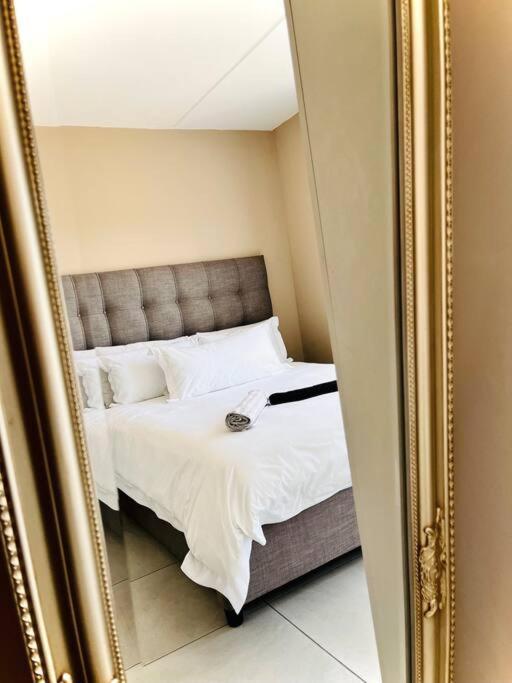 The Cozy Retreat, 2-bedroom In Parklands, Apartment Cape Town